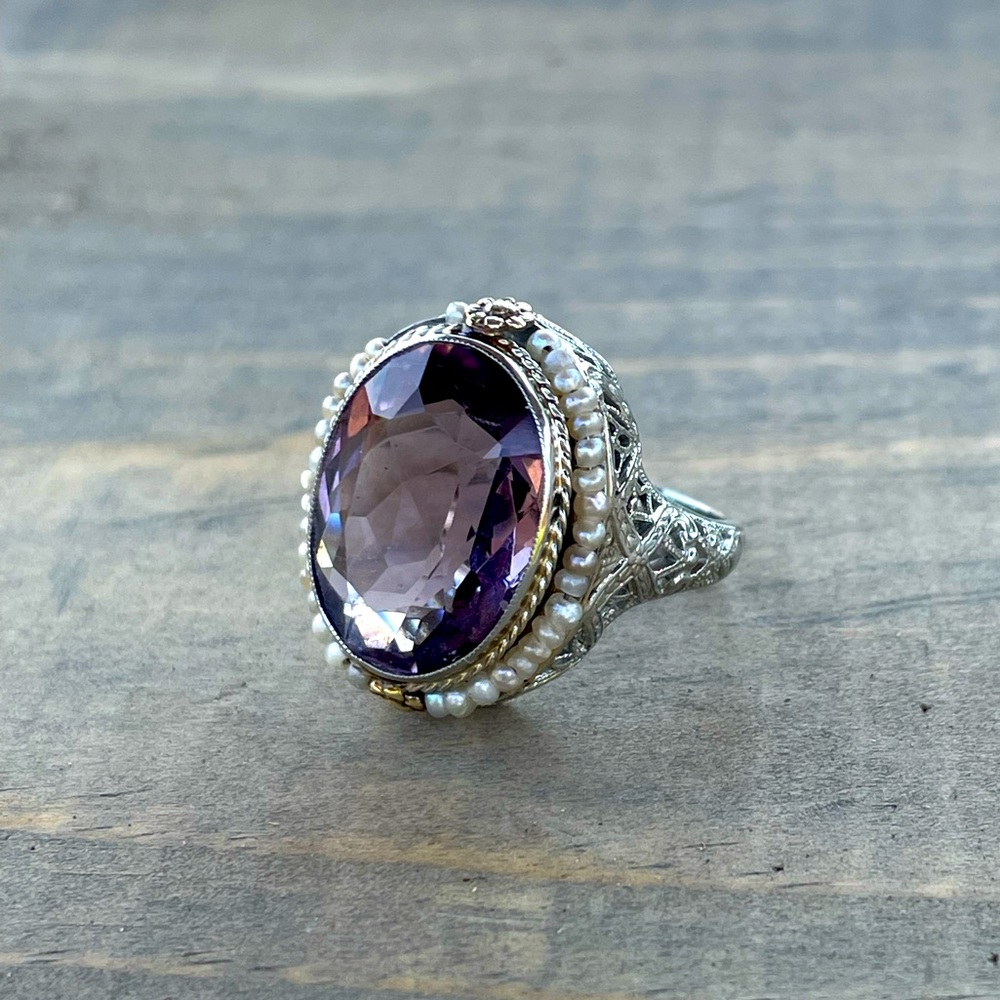 Vintage Victorian Ring, 18k White Gold with Seed Pearls